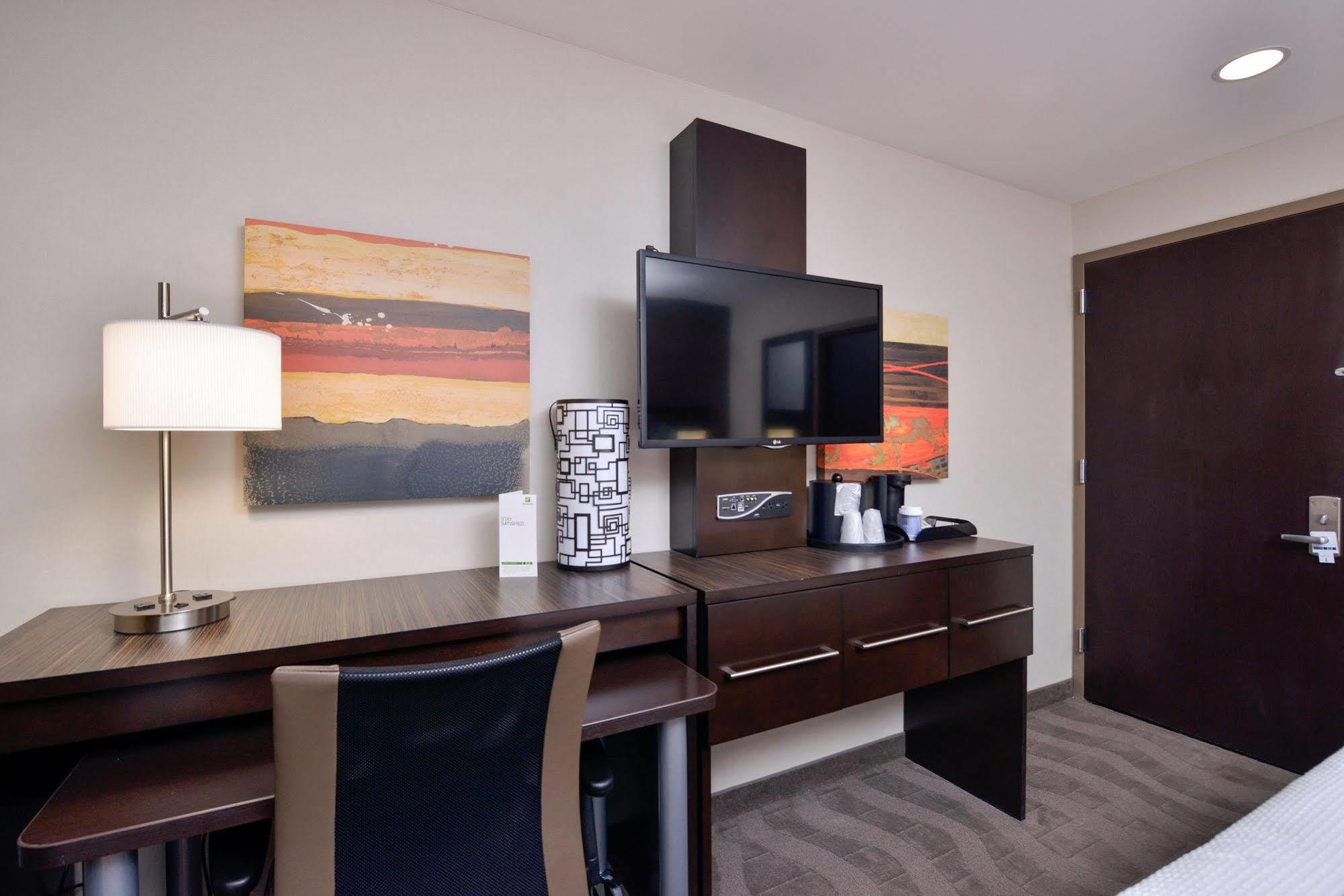 Holiday Inn New York-Jfk Airport Area, An Ihg Hotel Bagian luar foto
